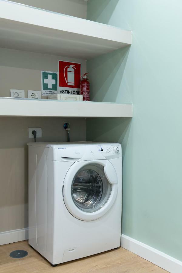 Beautiful apartment in San Giovanni close to Colosseo Roma Esterno foto