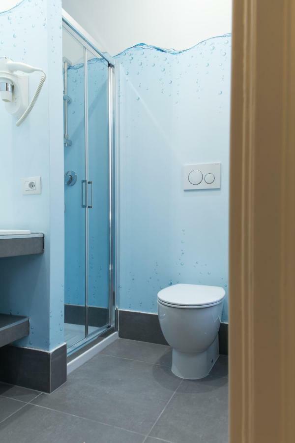 Beautiful apartment in San Giovanni close to Colosseo Roma Esterno foto